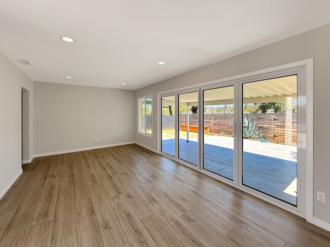 Building Photo - 4848 Alfred Ave