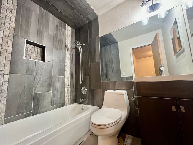 Building Photo - 1434 Territory Trail