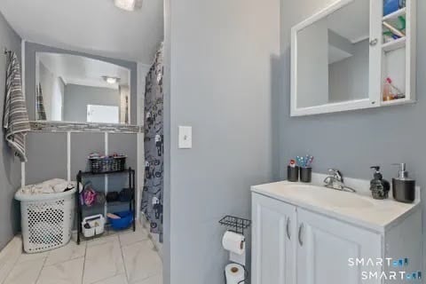 Building Photo - 147 Martin St
