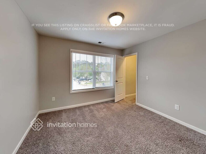 Building Photo - 904 Lobdale Falls Dr