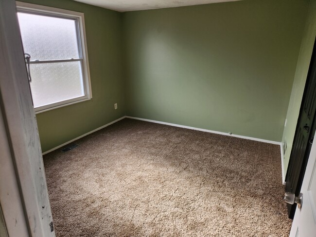 Building Photo - 1148 N Franklin St