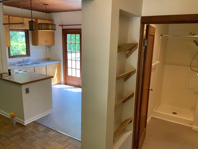 Building Photo - 1 Bedroom in Midtown