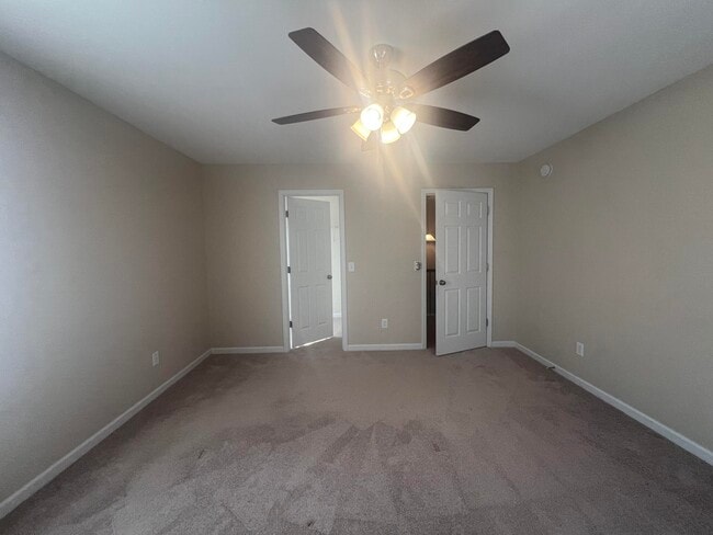 Building Photo - 3625 Galloway Ln