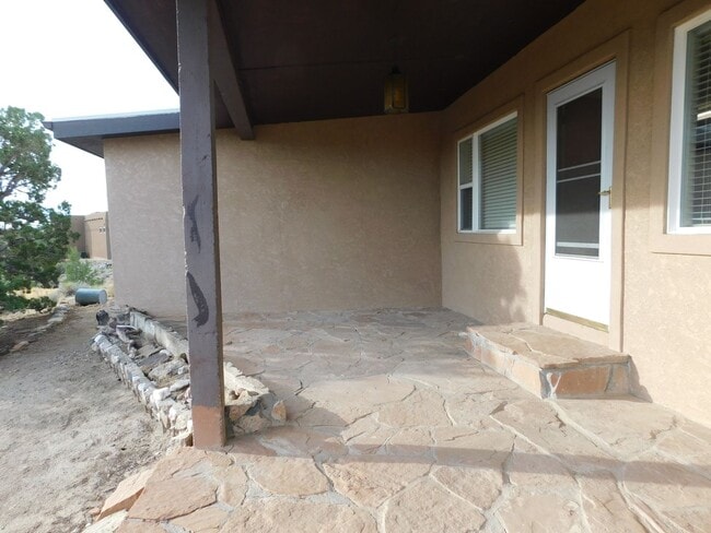 Building Photo - Views, Views and more Views!