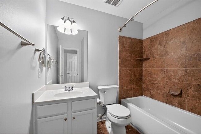 Building Photo - 3921 Riverlook Pkwy SE