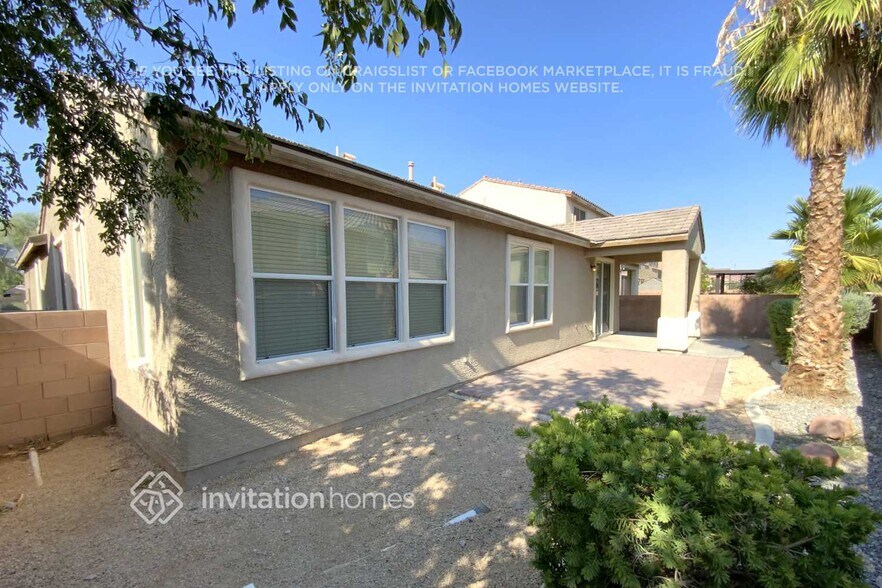 Building Photo - 4013 Keasberry Ave
