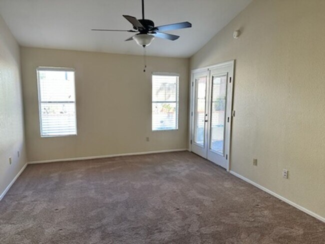 Building Photo - 4106 E Ashurst Dr