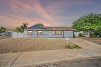 Building Photo - 3330 E Gelding Dr