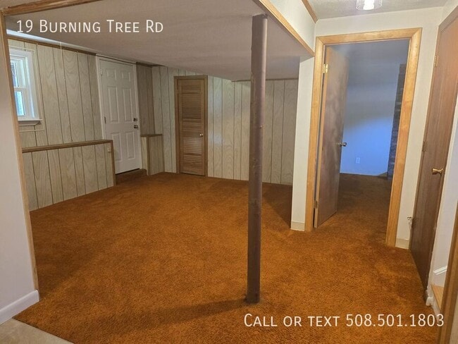 Building Photo - 19 Burning Tree Rd