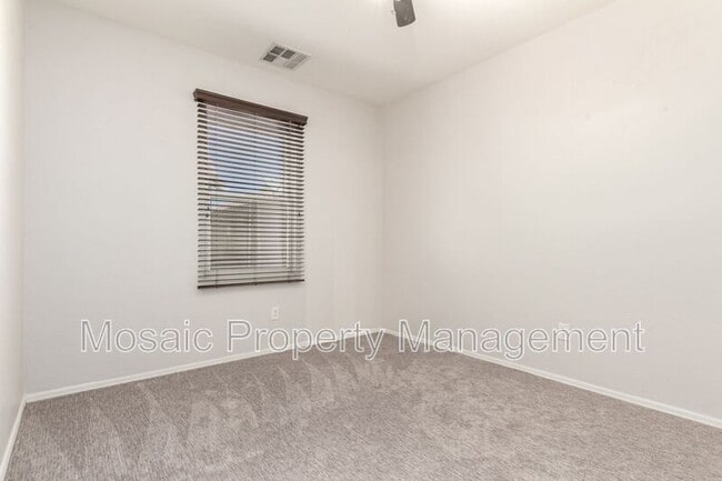 Building Photo - 1328 S Sabino Dr