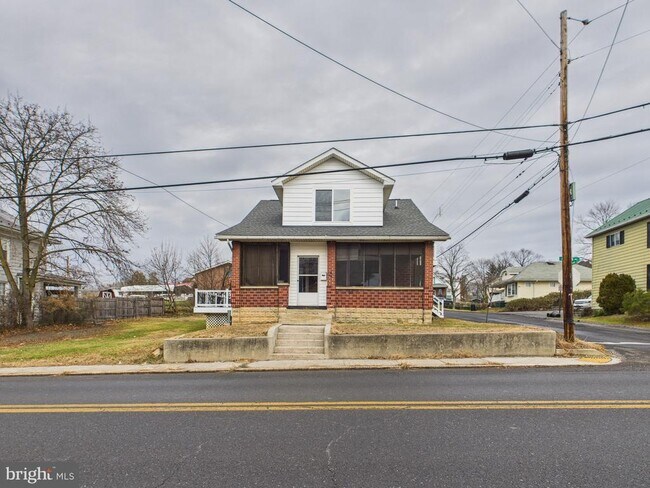 Building Photo - 820 E Oldtown Rd