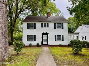 Building Photo - 306 Wilson Ave