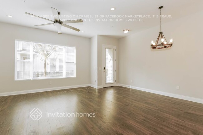 Building Photo - 1233 Chittamwood Ct