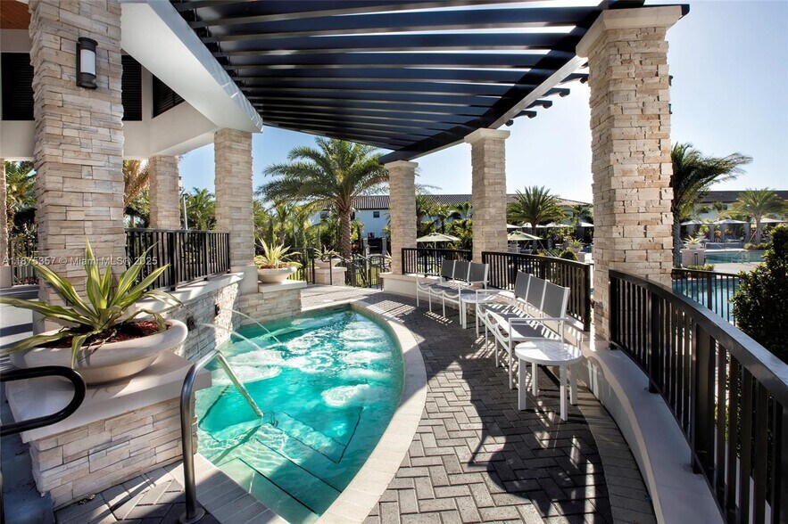 Building Photo - 8945 NW 98th Ave