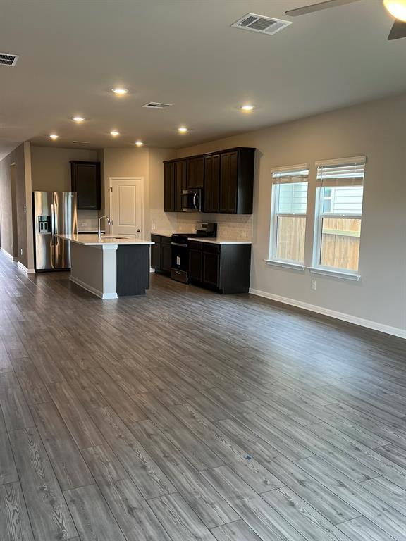 Building Photo - 161 Granite Dome Dr