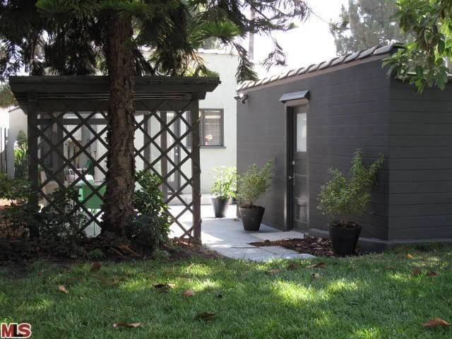 Building Photo - 4122 Edenhurst Ave