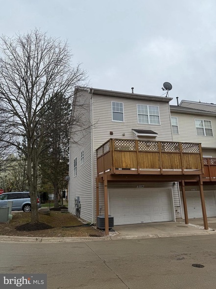 Building Photo - 21114 Futura Ct