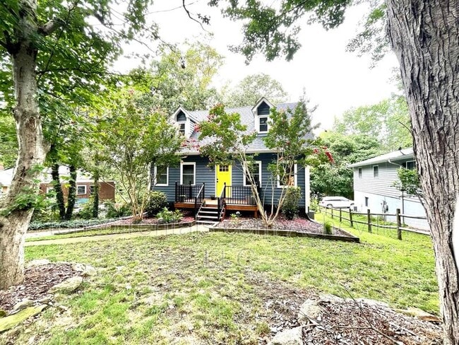 Primary Photo - 147 Birch Ln