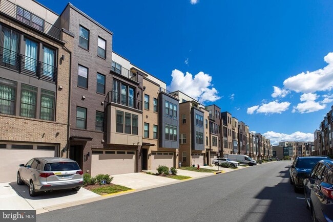 Building Photo - 14371 Beckett Glen Cir