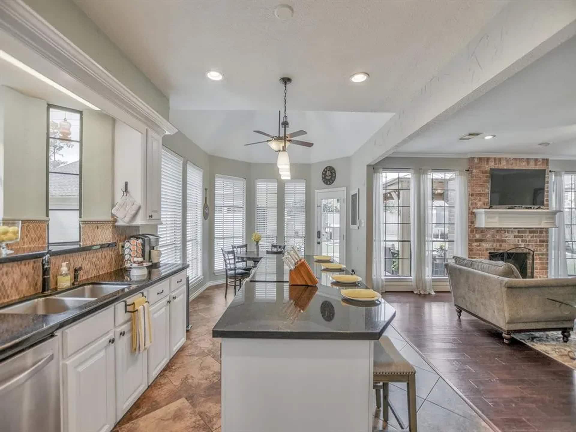 oversized pantry not pictured! - 6035 Spring Creek Grove Ln