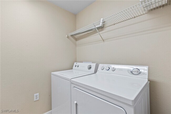 Building Photo - 7905 Preserve Cir