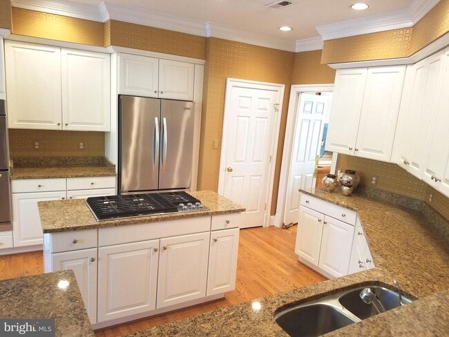 Building Photo - 2003 Mayfair McLean Ct