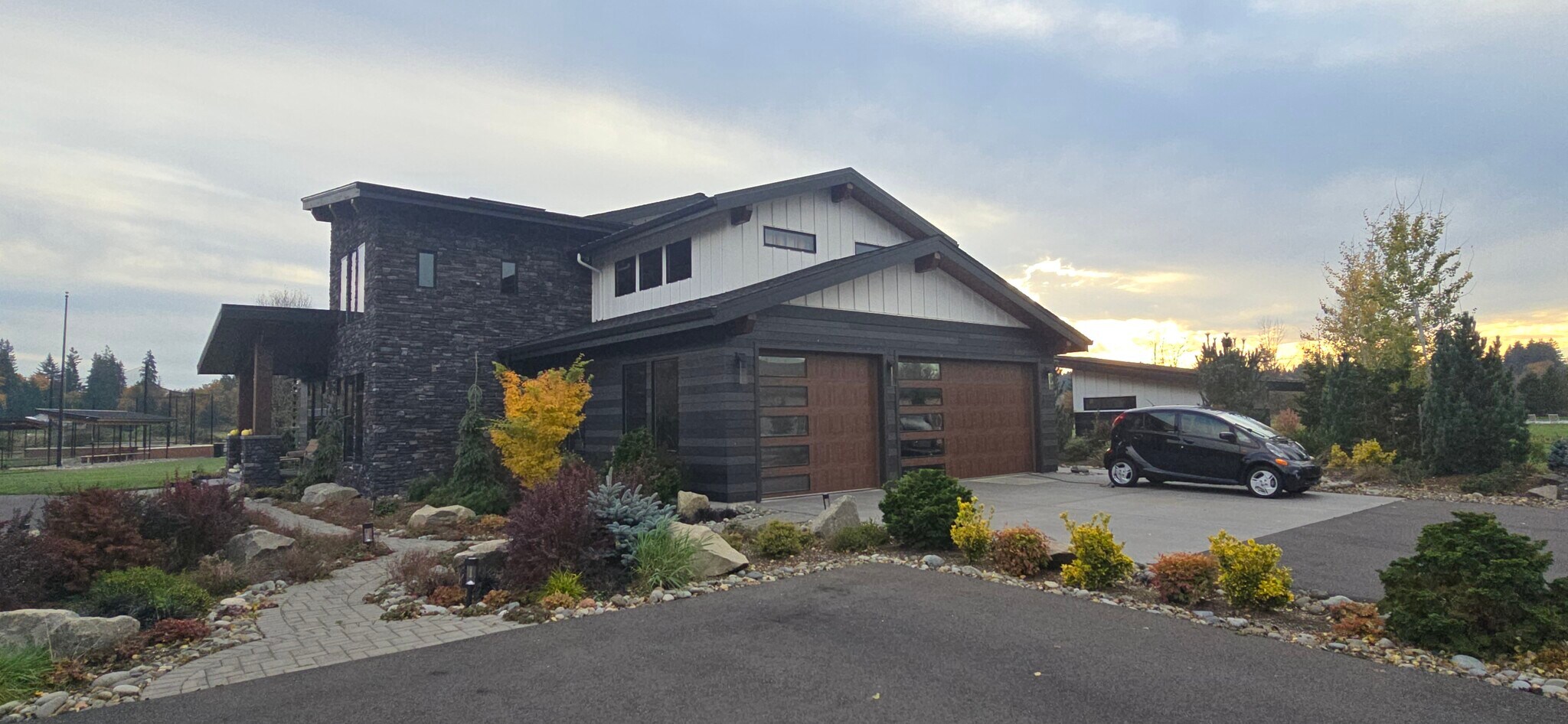 Building Photo - 38100 NE 164th Ave