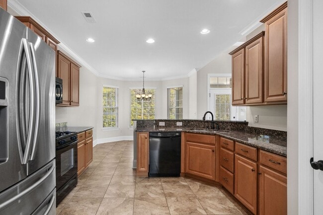 Building Photo - Spacious 4BR/3BA Home in Myrtle Beach – 2,550 Sq Ft & Screened Porch