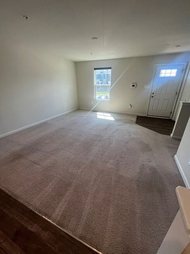Building Photo - 21830 Primrose Willow Ln