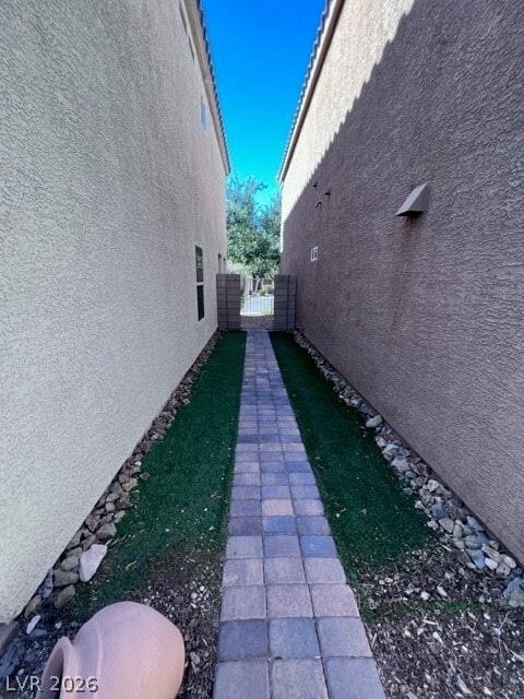 Building Photo - 8263 Vanity Fair Ln