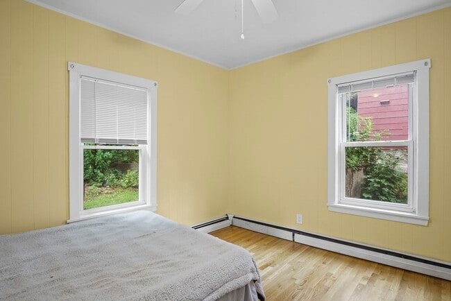 Building Photo - 88 Vernon St