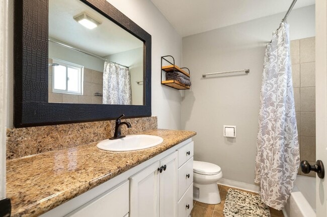 Building Photo - 5904 40th St