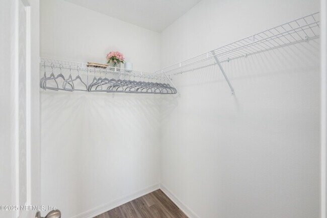 Building Photo - 22 Pamplona Dr
