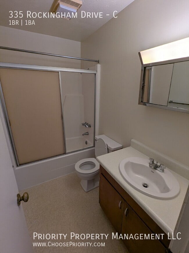 Building Photo - 335 Rockingham Dr