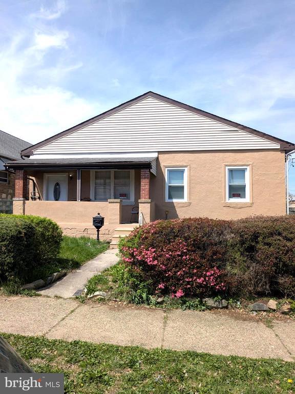 Building Photo - 7524 Whitaker Ave