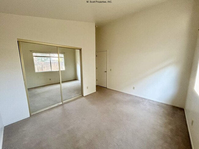 Building Photo - 1779 Birch Ct