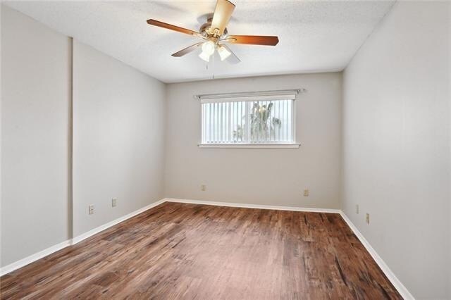Building Photo - 1244 Harbor Dr