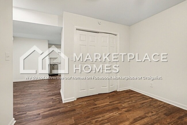 Building Photo - 1226 Coronada Dr