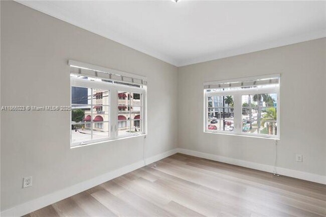 Building Photo - 2431 Biscayne Blvd