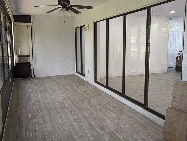 Building Photo - 180 Joanne Pl