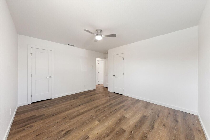 Building Photo - 3616 Woodleigh Dr