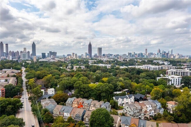 Building Photo - 870 Inman Vlg Pkwy NE