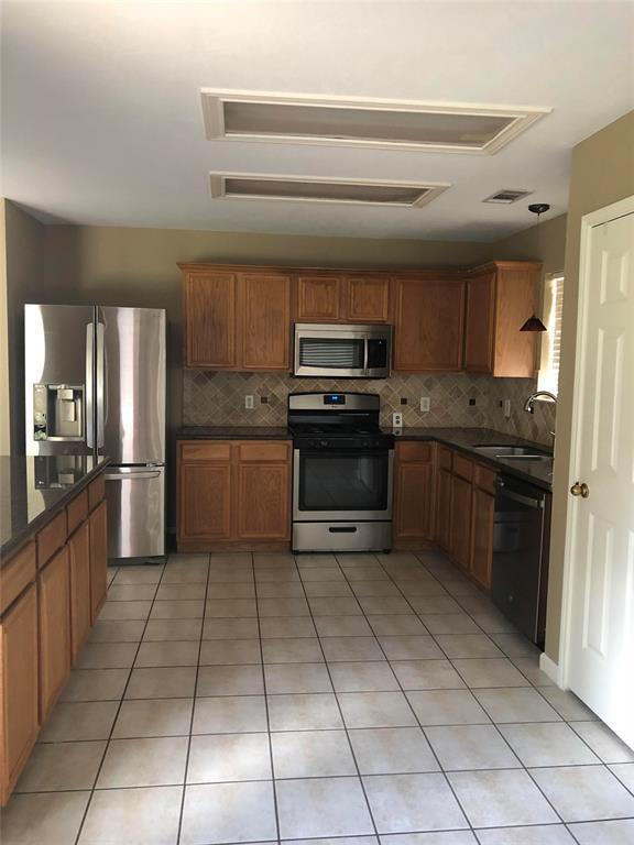 Building Photo - 2919 Foxden Dr