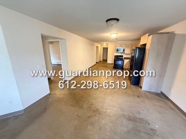 Building Photo - 7535 Cloman Way E