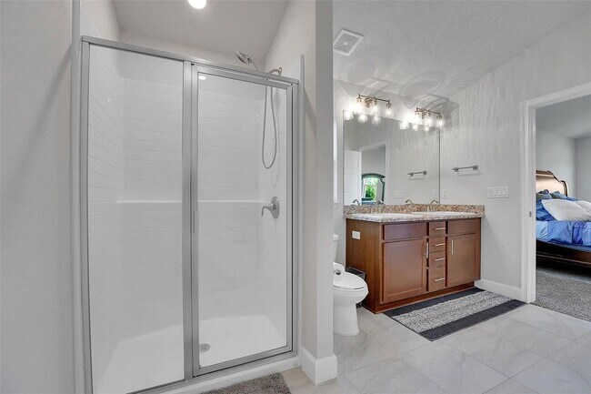 Building Photo - 8600 Merano Ave