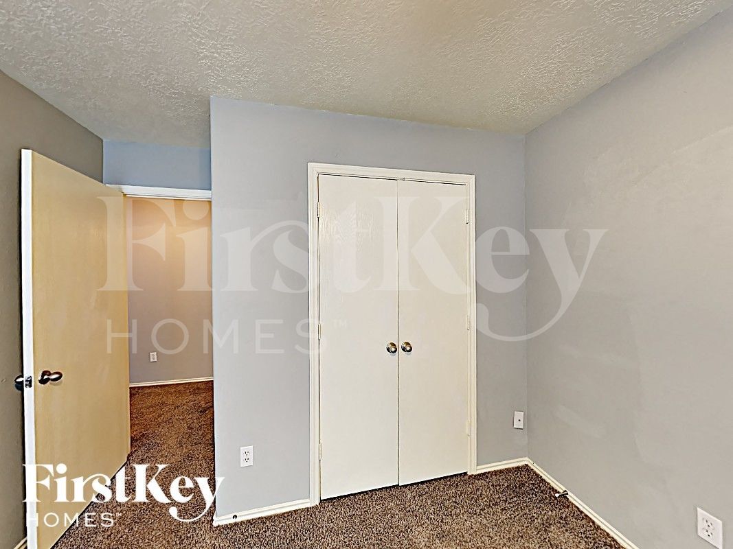 Building Photo - 20735 Dewberry Creek Ln