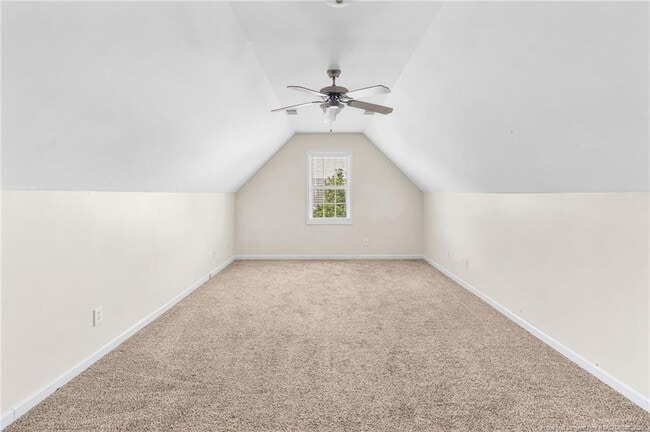 Building Photo - 175 Ranier Dr