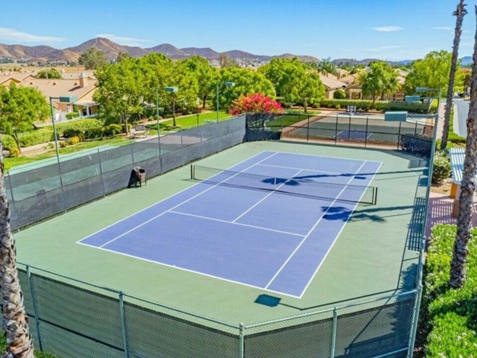 Building Photo - 26805 China Dr