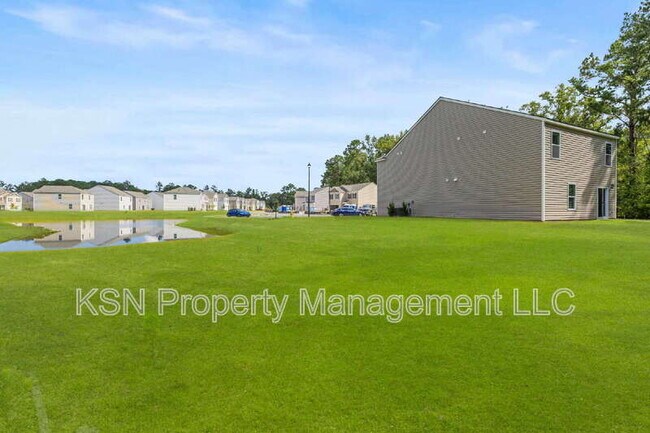 Building Photo - 129 Azure Dr