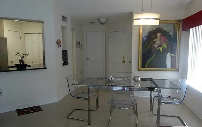 Building Photo - 2627 NW 33rd St